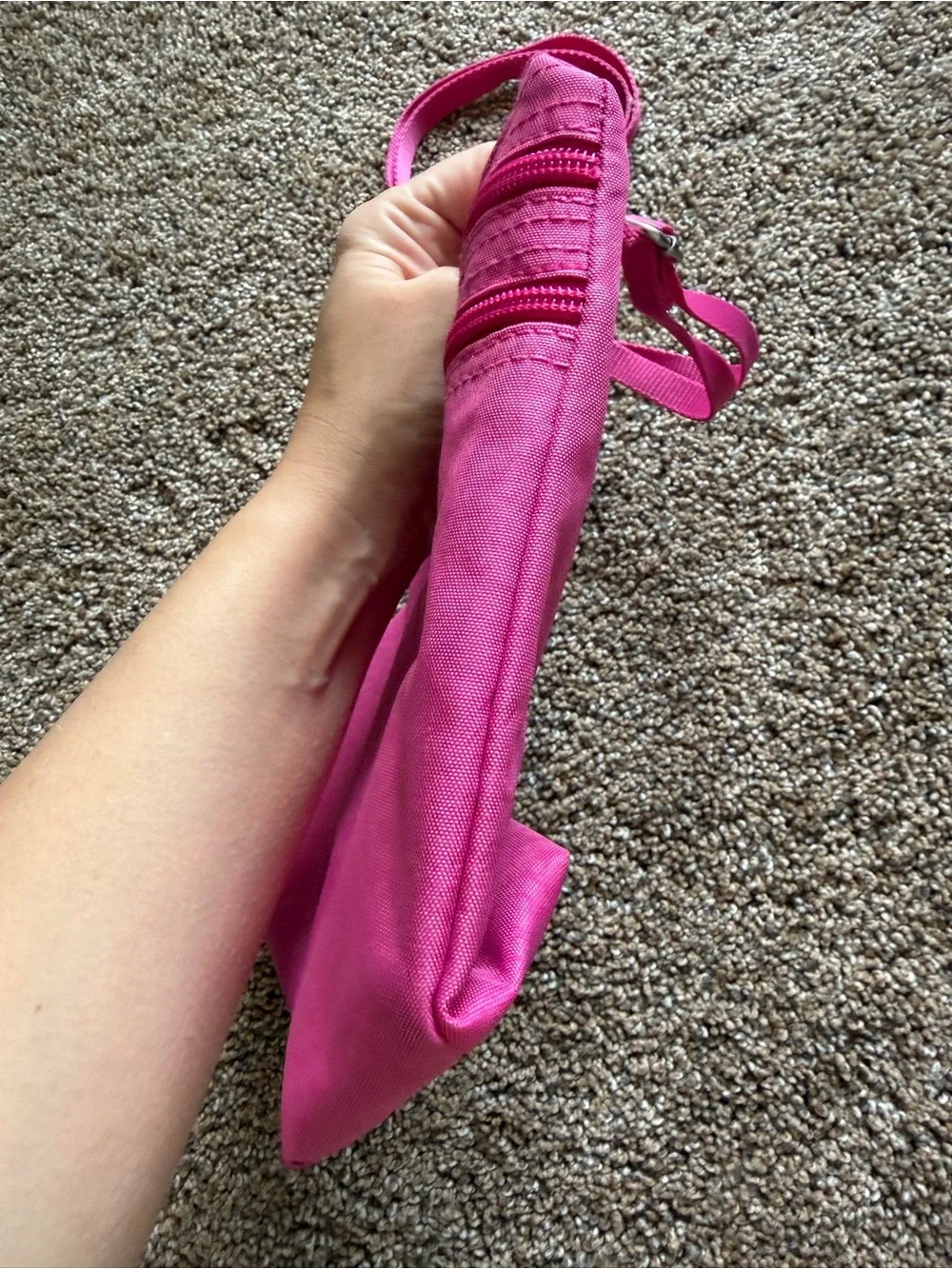 BAGGALLINI Bright Pink Nylon Zippered Crossbody Shoulder Bag